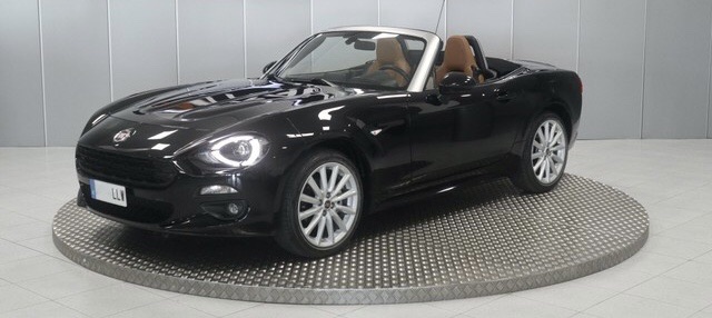 Left hand drive FIAT 124 Spider 1.4 Spanish REG